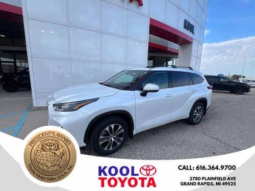 2022 Toyota Highlander XLE