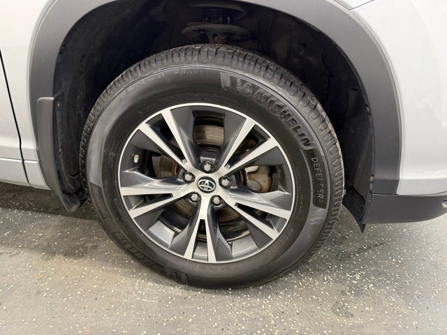 2016 Toyota Highlander XLE V6