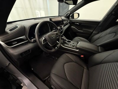 2025 Toyota Highlander XSE