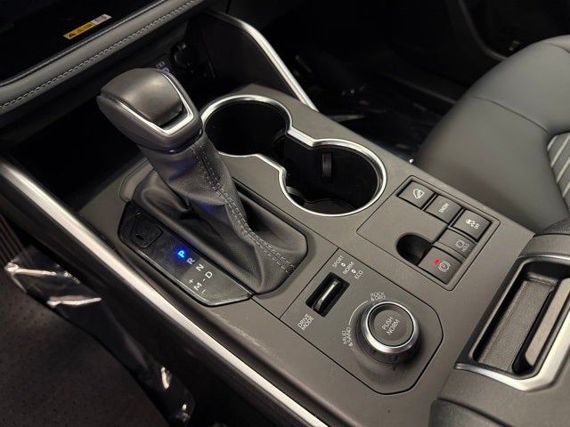 2025 Toyota Highlander XSE