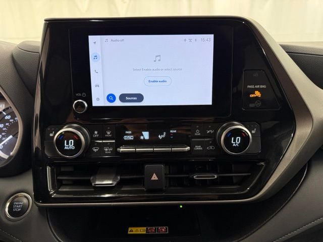 2025 Toyota Highlander XLE