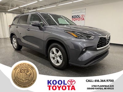 2023 Toyota Highlander LE