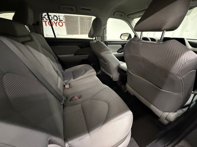 2023 Toyota Highlander LE