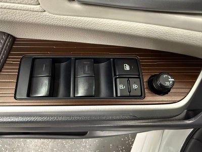 2023 Toyota Sienna XLE 7 Passenger