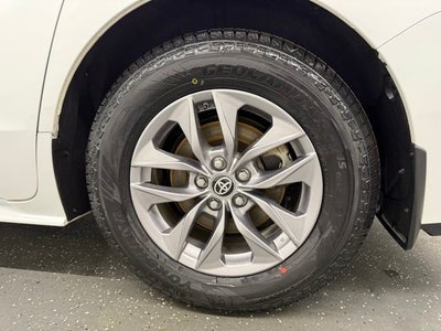 2023 Toyota Sienna XLE 7 Passenger