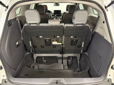 2023 Toyota Sienna XLE 7 Passenger