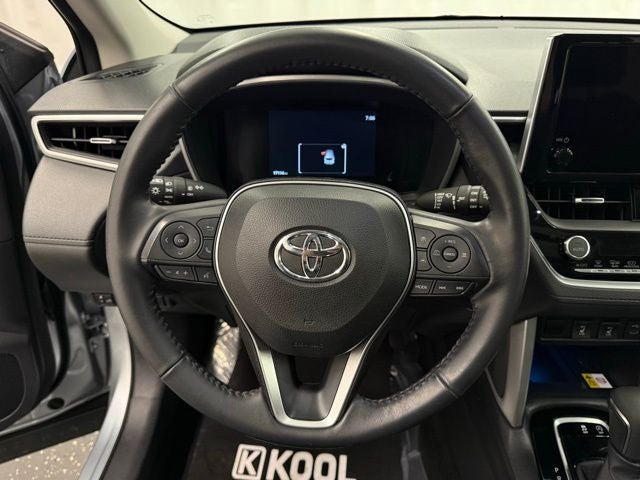2023 Toyota Corolla Cross XLE
