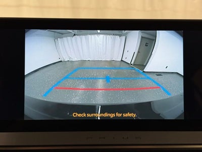 2025 Toyota Prius XLE