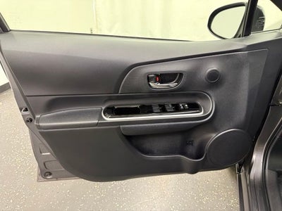 2016 Toyota Prius c Two