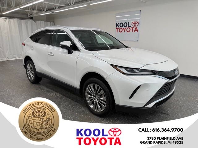 2023 Toyota Venza XLE