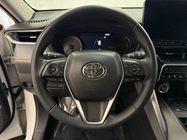 2023 Toyota Venza XLE