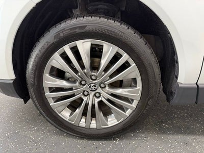 2023 Toyota Venza XLE