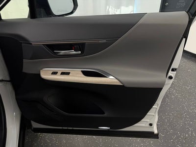 2023 Toyota Venza XLE