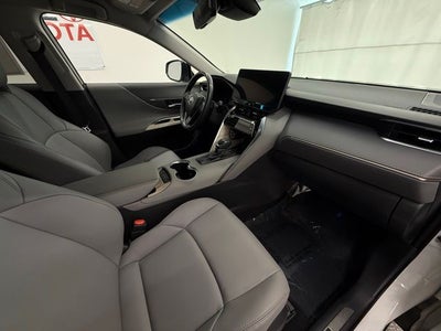 2023 Toyota Venza XLE