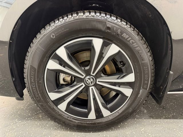 2024 Toyota bZ4X XLE