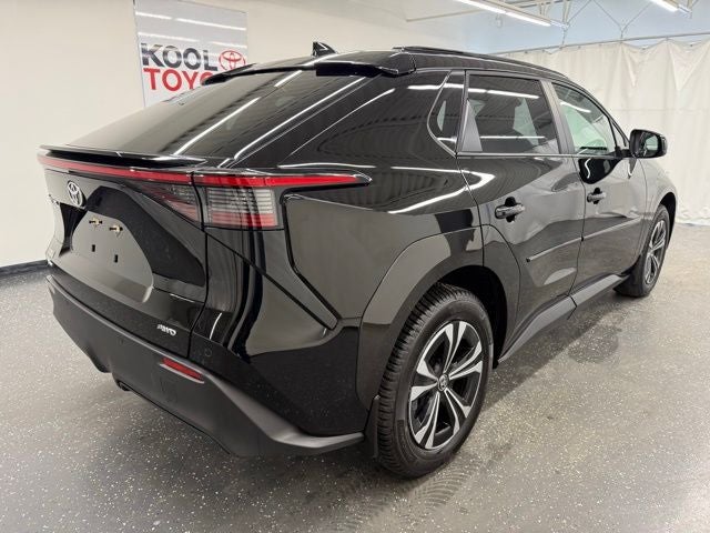 2024 Toyota bZ4X XLE