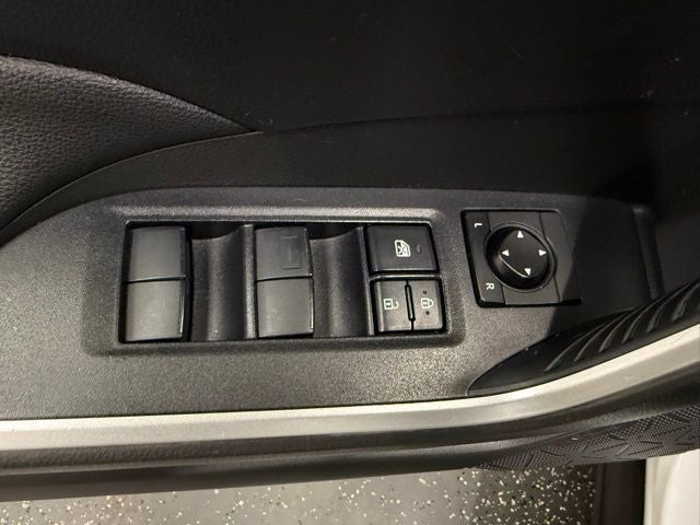 2020 Toyota RAV4 Hybrid LE