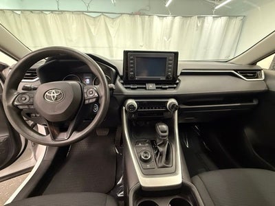 2020 Toyota RAV4 Hybrid LE