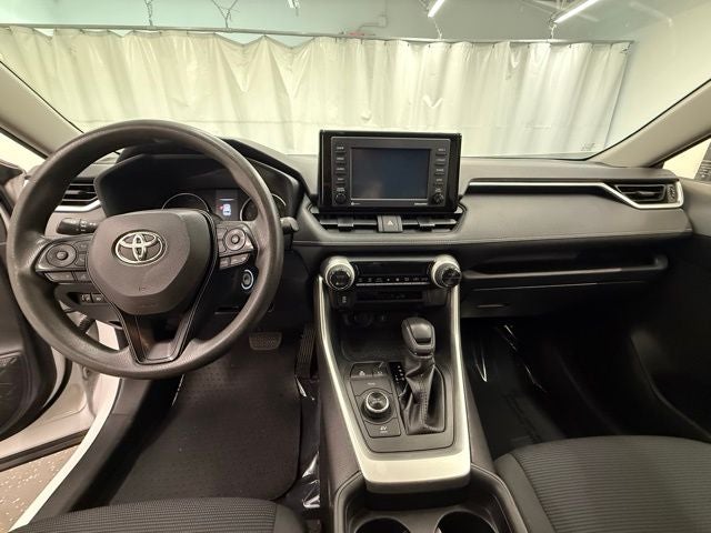 2020 Toyota RAV4 Hybrid LE