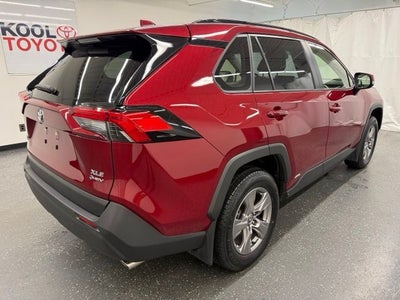 2025 Toyota RAV4 Hybrid XLE