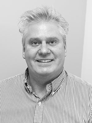 Steve "Knows almost every 80's Song" Polus